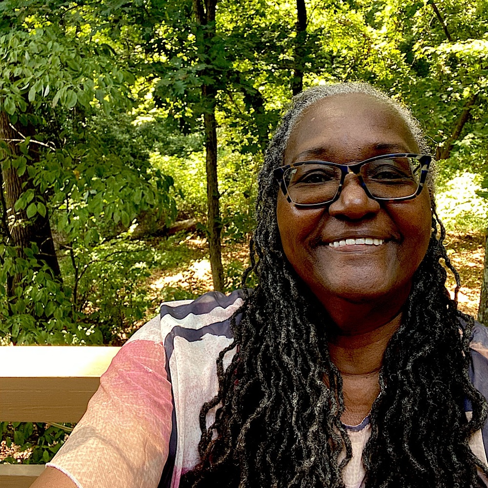 Meet your Posher, Ethel